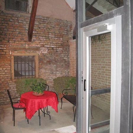 Hotel Piccola Fenice Venice Interior photo